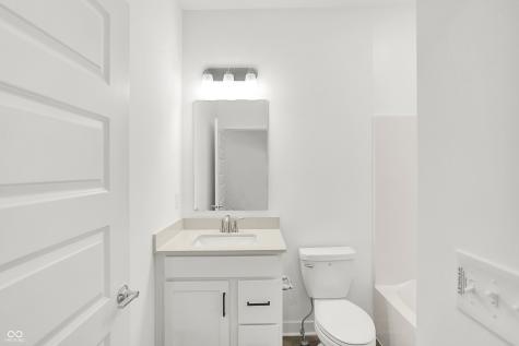 5270 Nettleton Way Avon IN 46123