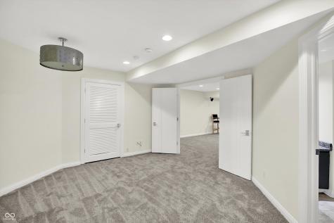 434 Sheffield Court Carmel IN 46032