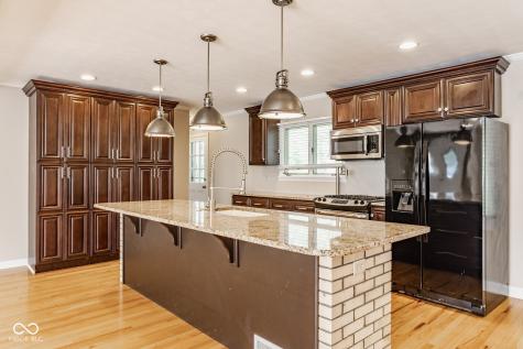 5832 Grandiose Drive Indianapolis IN 46228
