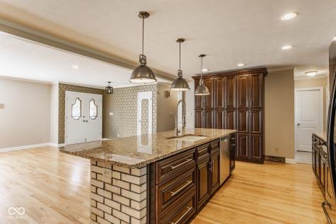 5832 Grandiose Drive Indianapolis IN 46228