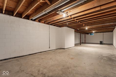 5832 Grandiose Drive Indianapolis IN 46228