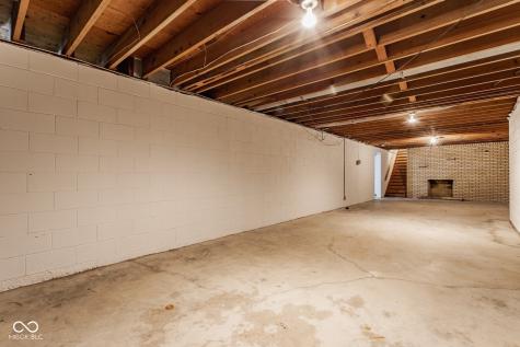 5832 Grandiose Drive Indianapolis IN 46228