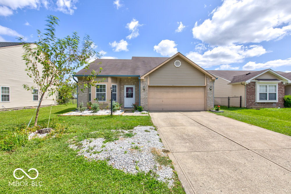 5329 Melbourne Road Indianapolis IN 46228