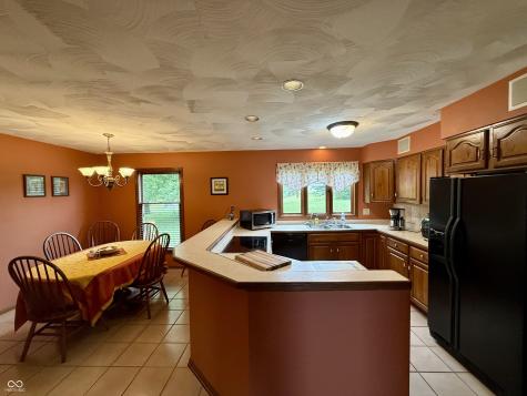 14 Beechwood Court Batesville IN 47006
