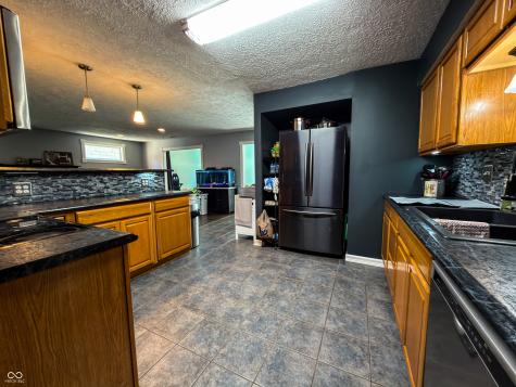 7710 Inverness Drive Indianapolis IN 46237