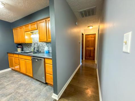 7710 Inverness Drive Indianapolis IN 46237