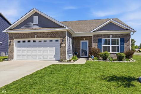 2332 Longleaf Lane Greenfield IN 46140