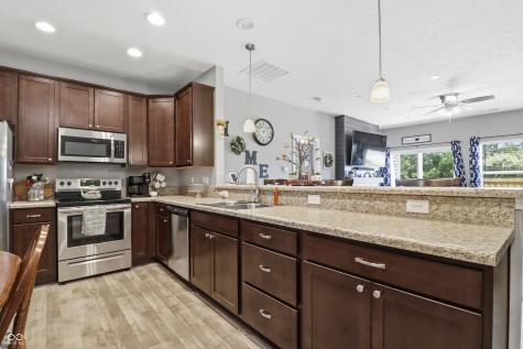 2332 Longleaf Lane Greenfield IN 46140