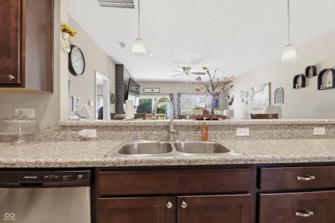 2332 Longleaf Lane Greenfield IN 46140