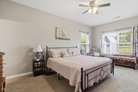 2332 Longleaf Lane Greenfield IN 46140