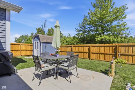 2332 Longleaf Lane Greenfield IN 46140
