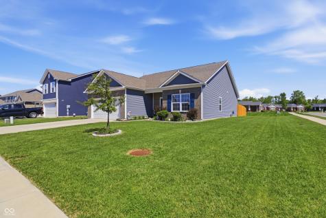 2332 Longleaf Lane Greenfield IN 46140