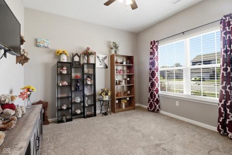 2332 Longleaf Lane Greenfield IN 46140