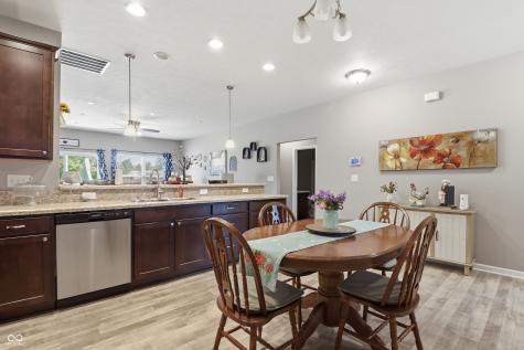 2332 Longleaf Lane Greenfield IN 46140