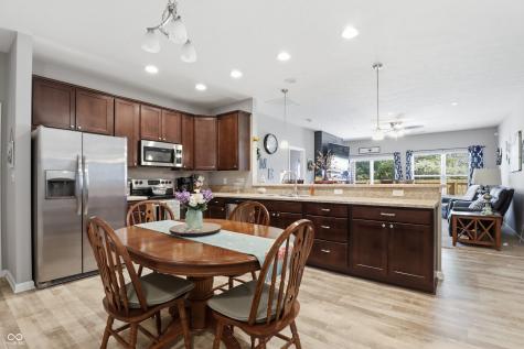2332 Longleaf Lane Greenfield IN 46140