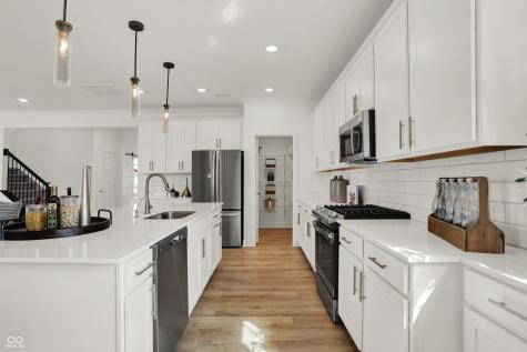 13649 Ruskin Lane Fishers IN 46037