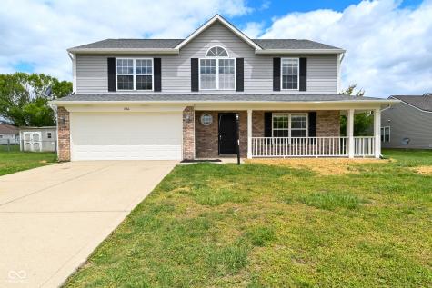 1066 Quarterhorse Run Bargersville IN 46106