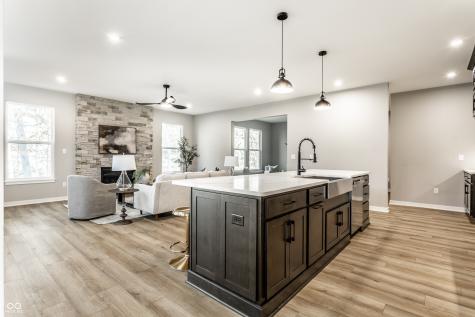 11824 Sage Creek Bend Fishers IN 46040