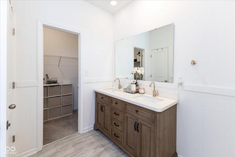 1484 Littleleaf Drive Sheridan IN 46069