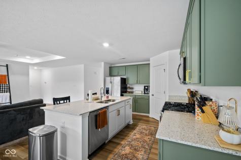 6302 Meadow Path Way Indianapolis IN 46259