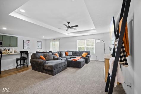 6302 Meadow Path Way Indianapolis IN 46259