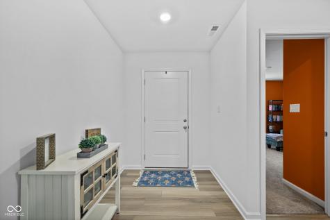 6302 Meadow Path Way Indianapolis IN 46259