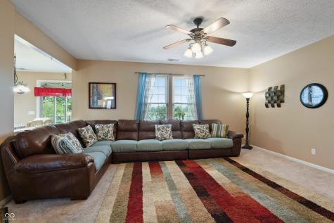 6902 Ashland Pointe Drive Indianapolis IN 46237