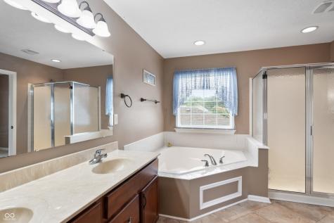 6902 Ashland Pointe Drive Indianapolis IN 46237