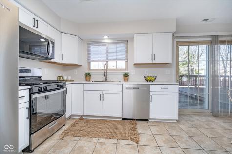 11138 Baywood Lane Indianapolis IN 46236