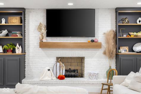 882 Box Turtle Court Columbus IN 47201