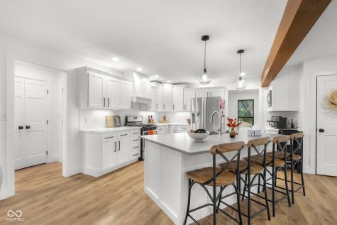 882 Box Turtle Court Columbus IN 47201