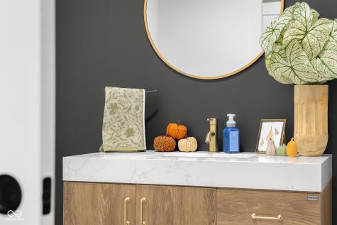 882 Box Turtle Court Columbus IN 47201