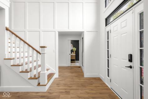 882 Box Turtle Court Columbus IN 47201