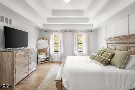 882 Box Turtle Court Columbus IN 47201