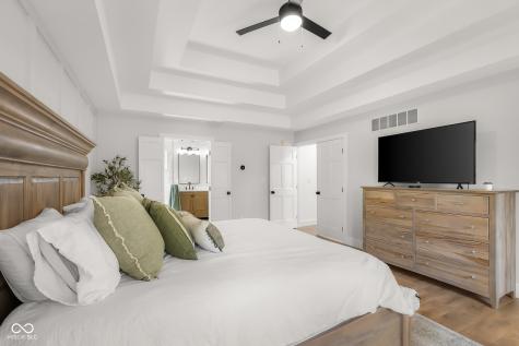 882 Box Turtle Court Columbus IN 47201