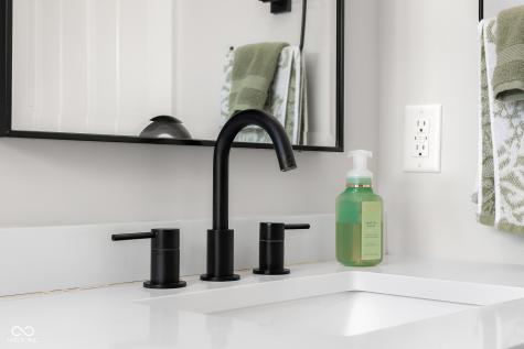 882 Box Turtle Court Columbus IN 47201