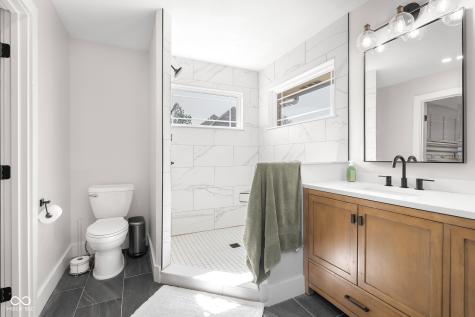 882 Box Turtle Court Columbus IN 47201