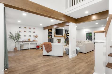 882 Box Turtle Court Columbus IN 47201