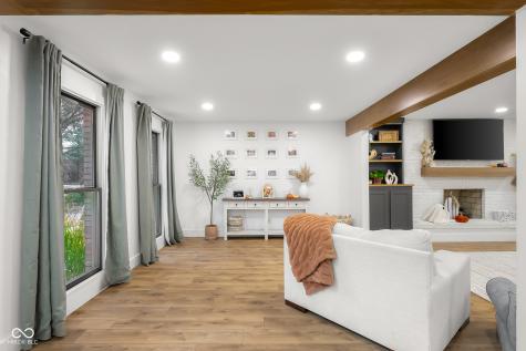 882 Box Turtle Court Columbus IN 47201