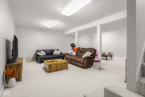 882 Box Turtle Court Columbus IN 47201