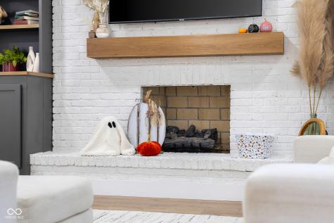 882 Box Turtle Court Columbus IN 47201