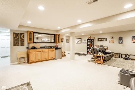 6557 Yorkshire Circle Zionsville IN 46077