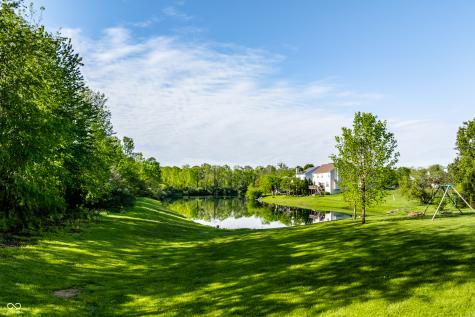 6557 Yorkshire Circle Zionsville IN 46077