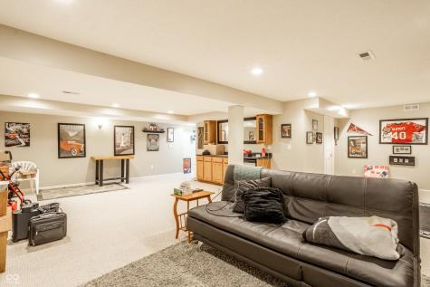 6557 Yorkshire Circle Zionsville IN 46077
