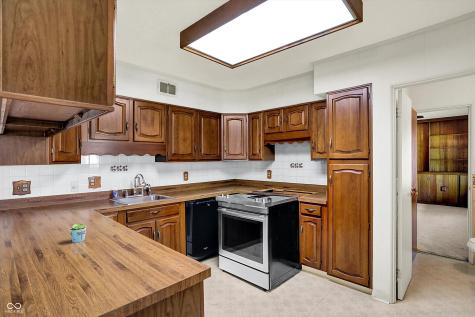 6440 Lawrence Drive Indianapolis IN 46226