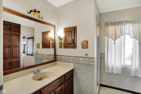 6440 Lawrence Drive Indianapolis IN 46226