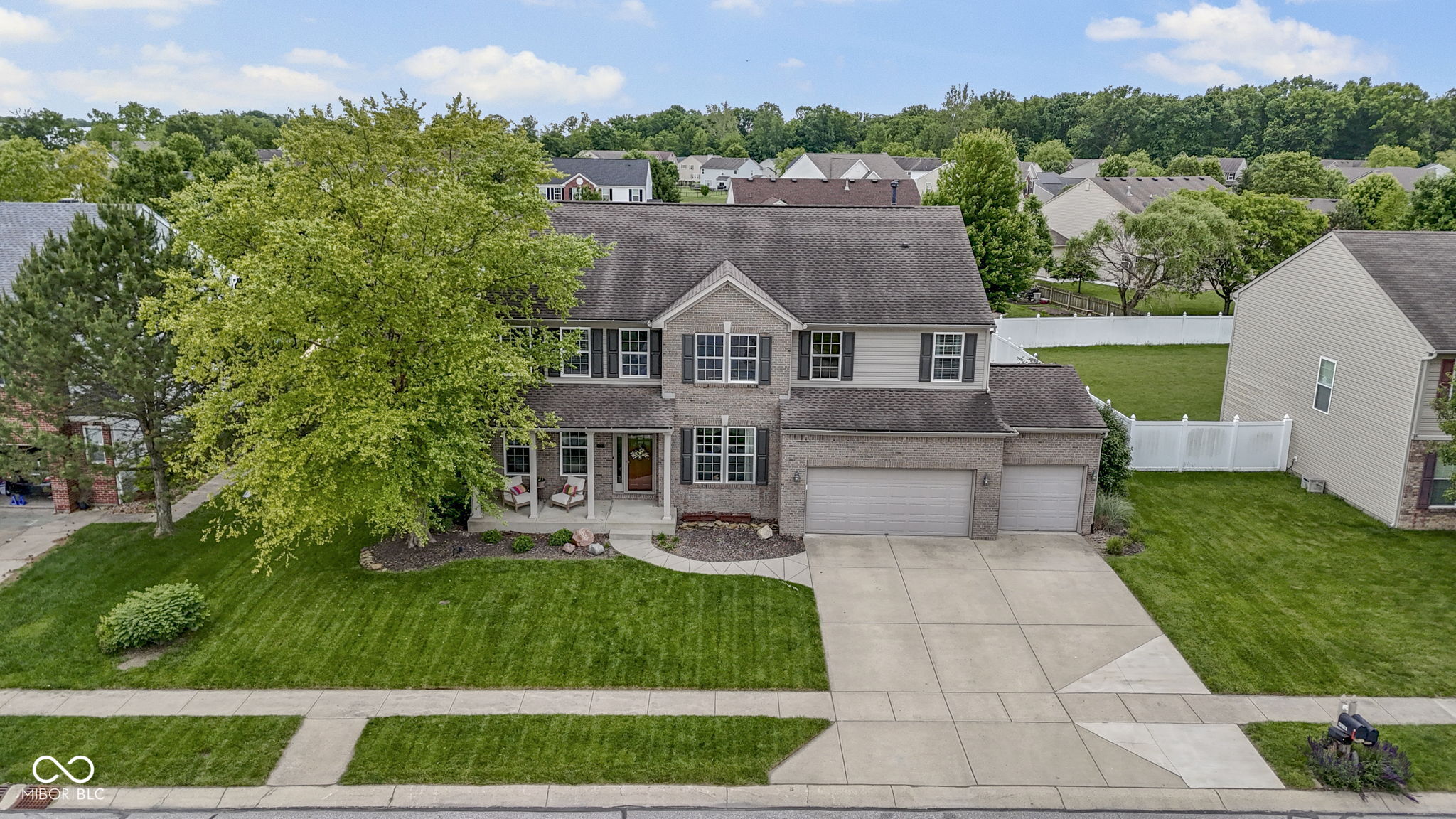8321 Balmoral Lane Avon IN 46123