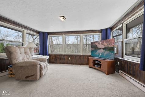 9045 E 86th Street Indianapolis IN 46256