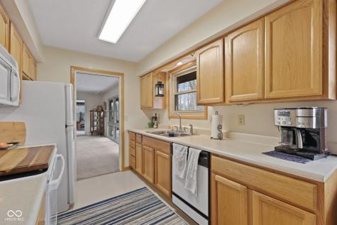 9045 E 86th Street Indianapolis IN 46256
