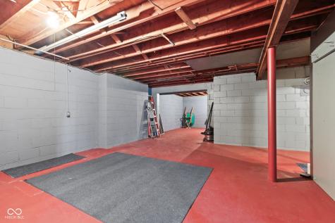 9045 E 86th Street Indianapolis IN 46256